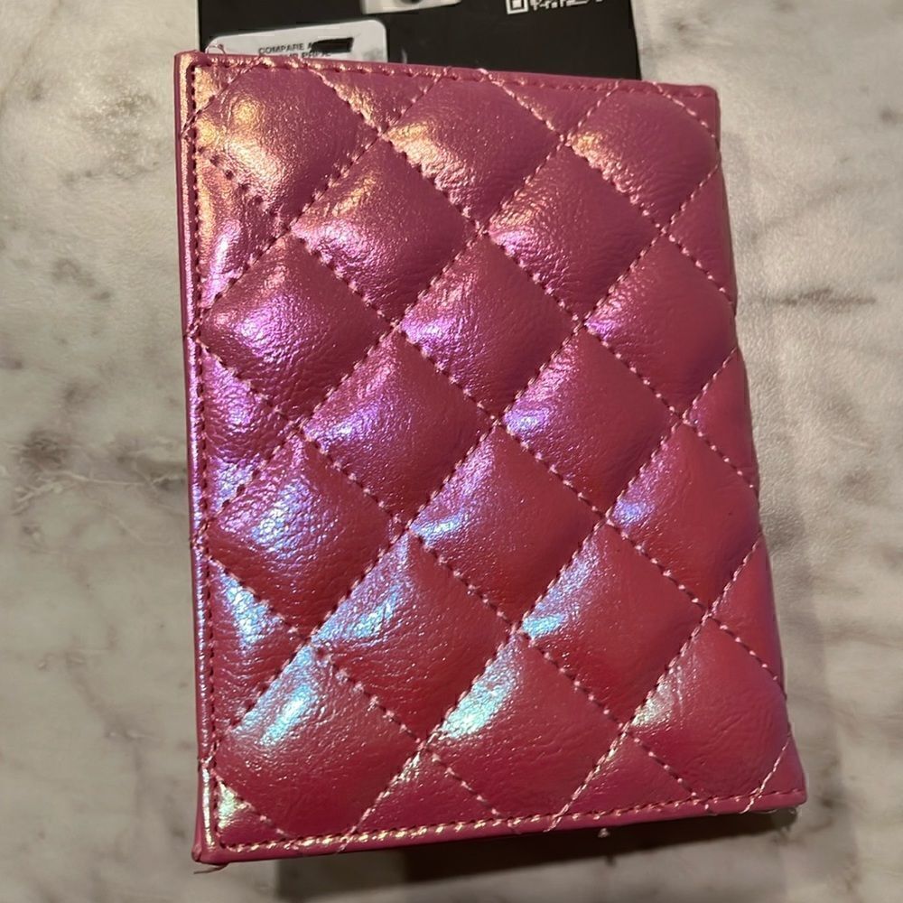 PASSPORT HOLDER - Picture 5 of 5
